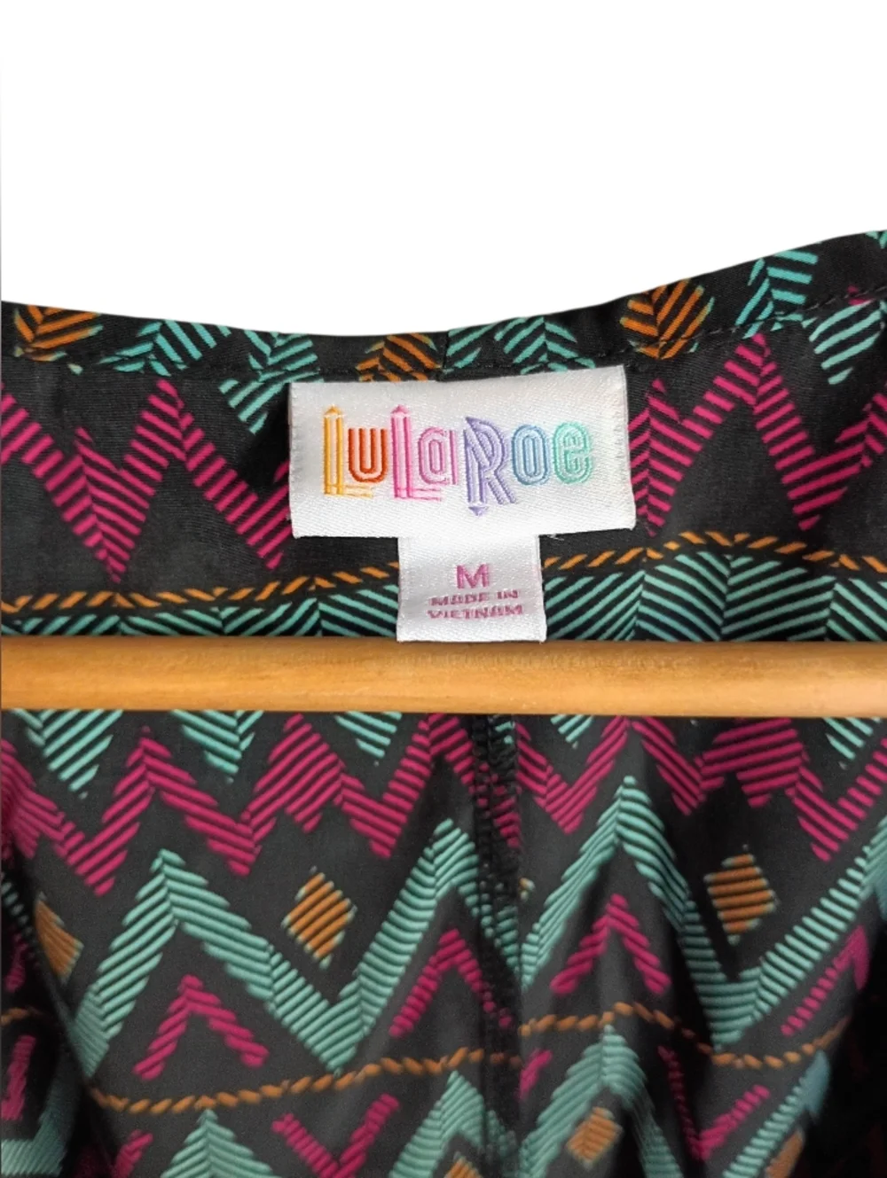 ❤️ LulaRoe Cover Up Size Medium - Picture 3 of 4
